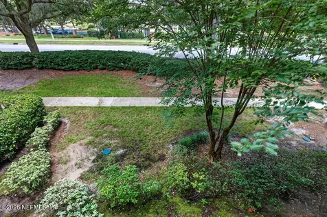 7800 Point Meadows Drive Jacksonville FL 32256