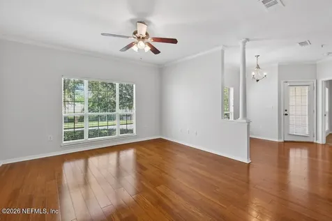 7800 Point Meadows Drive Jacksonville FL 32256