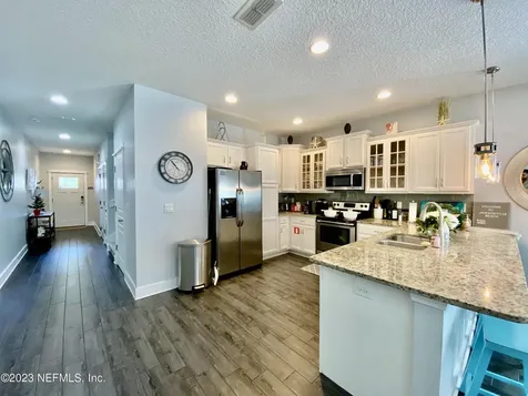 420 5th Avenue S Jacksonville Beach FL 32250