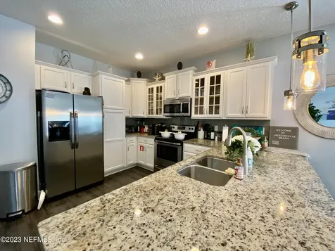 420 5th Avenue S Jacksonville Beach FL 32250