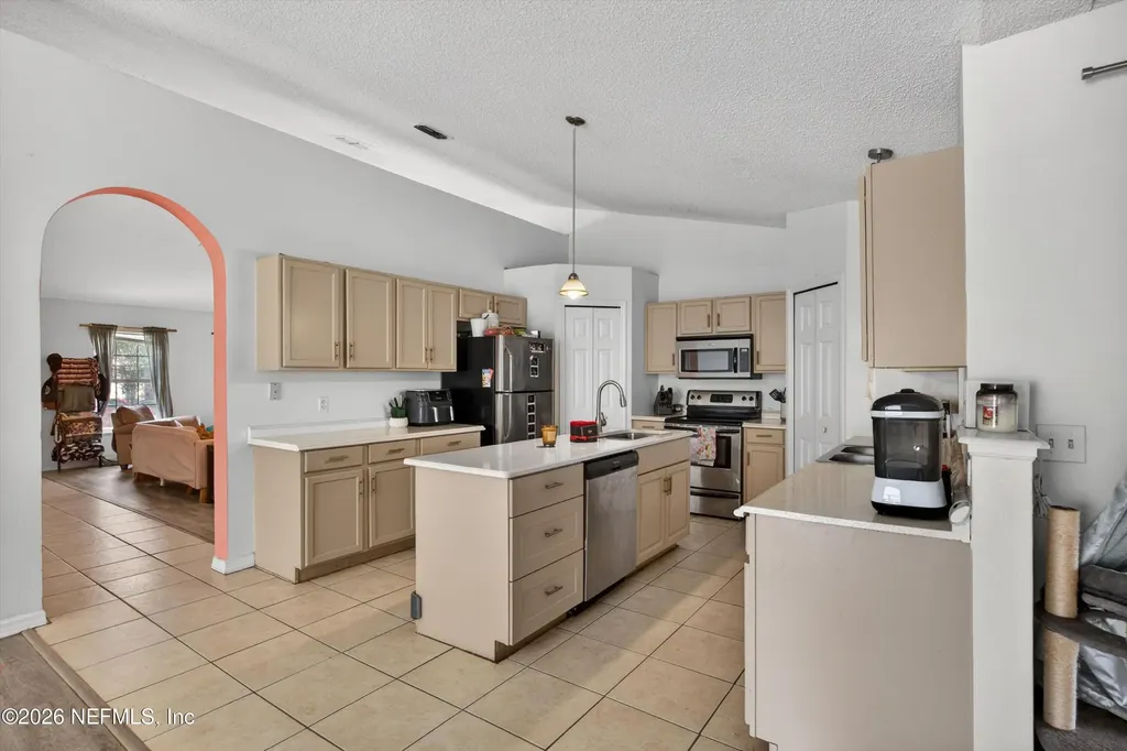 5563 Westland Station Road Jacksonville FL 32244