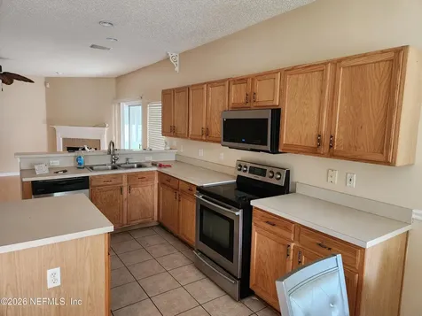 8602 Longford Drive Jacksonville FL 32244