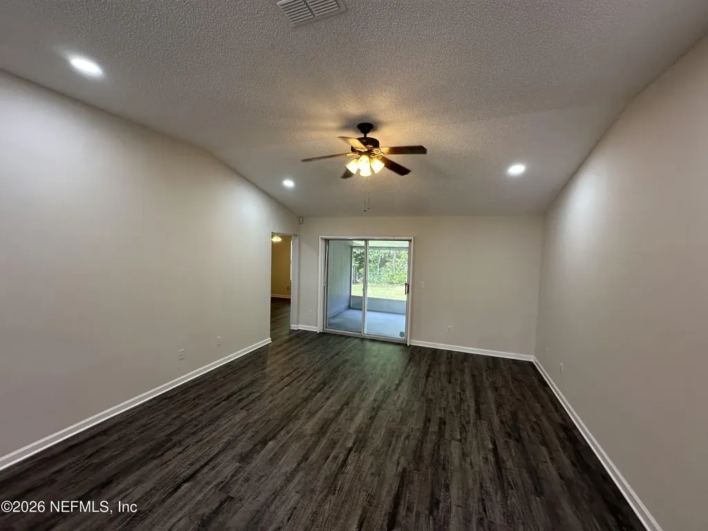 8189 Tessa Terrace E Jacksonville FL 32244