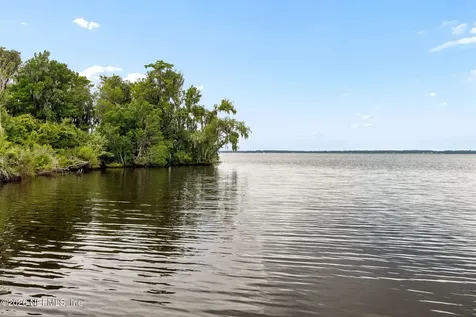 140 Pioneer Trail Green Cove Springs FL 32043