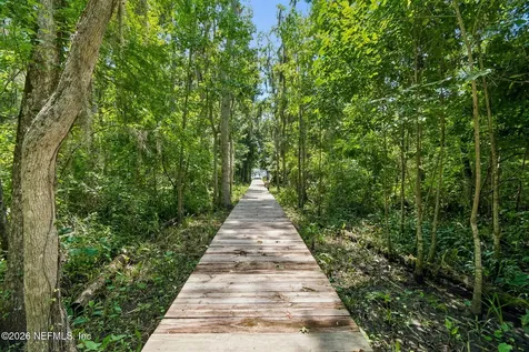 140 Pioneer Trail Green Cove Springs FL 32043