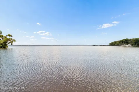 140 Pioneer Trail Green Cove Springs FL 32043