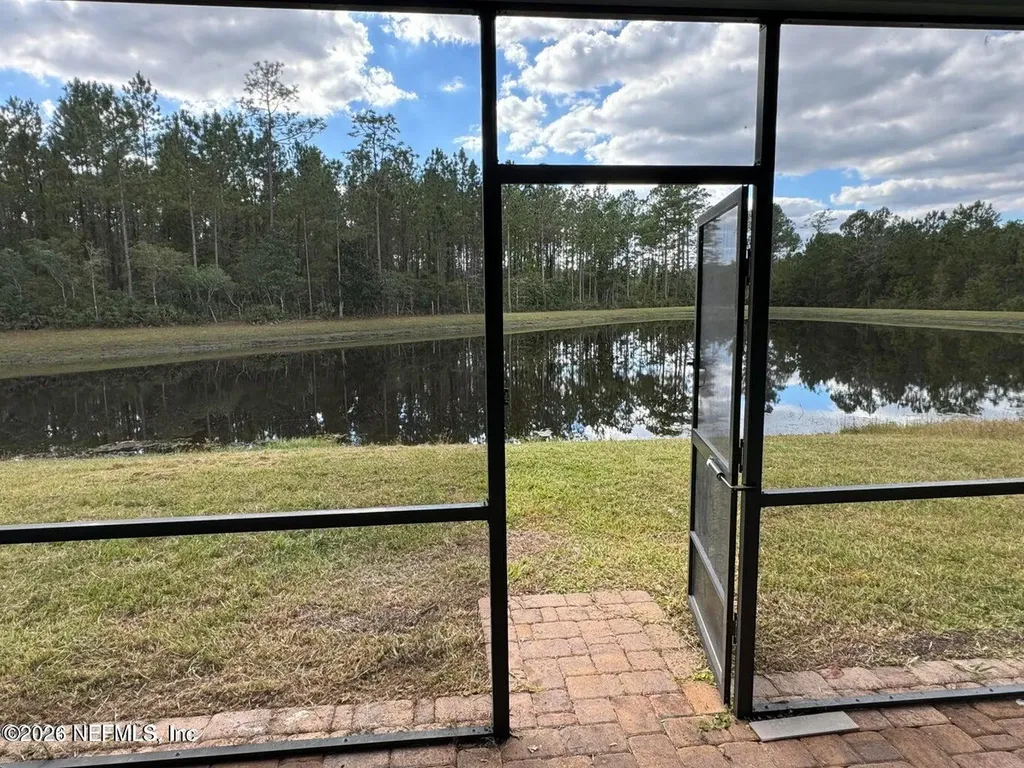 15704 Stedman Lake Drive Jacksonville FL 32218