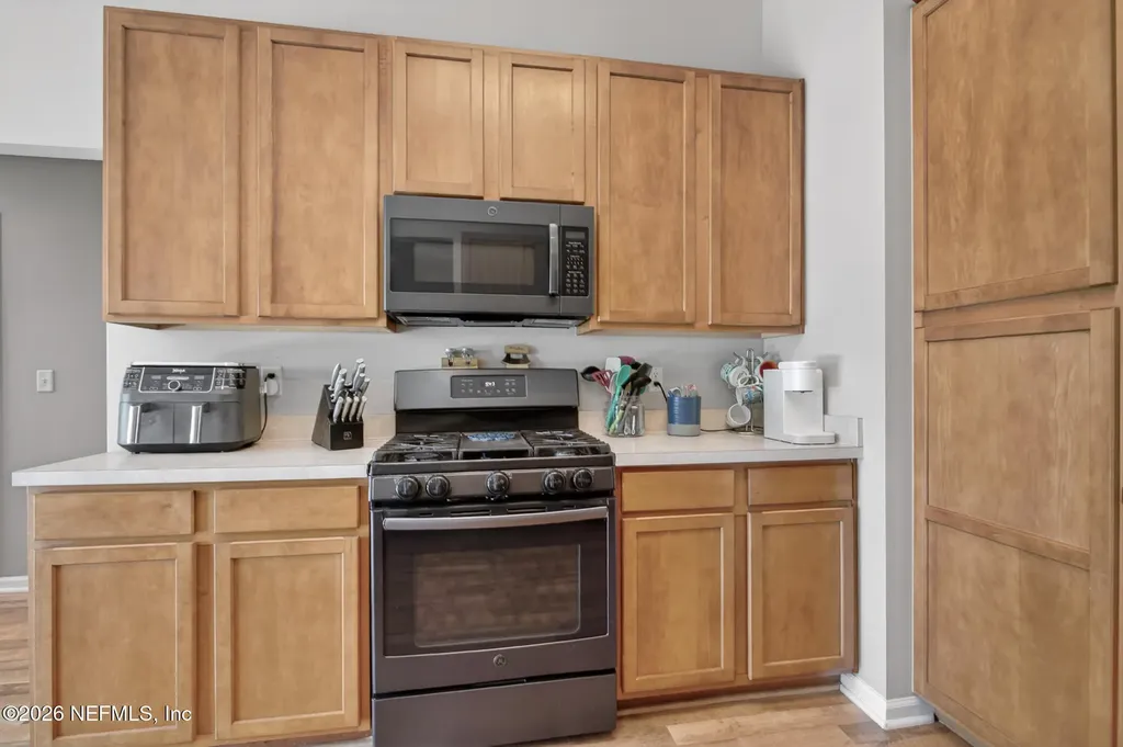 12736 Chandler View Court Jacksonville FL 32218