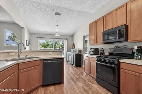 12736 Chandler View Court Jacksonville FL 32218