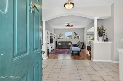 12736 Chandler View Court Jacksonville FL 32218