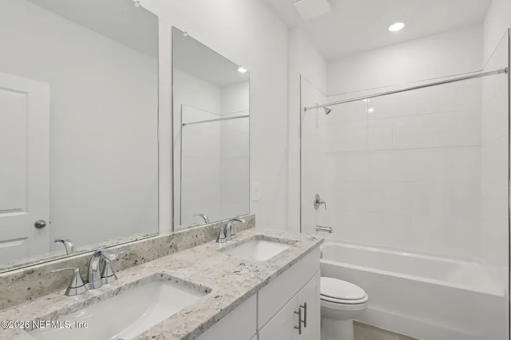 3598 Bella Sera Lane Green Cove Springs FL 32043