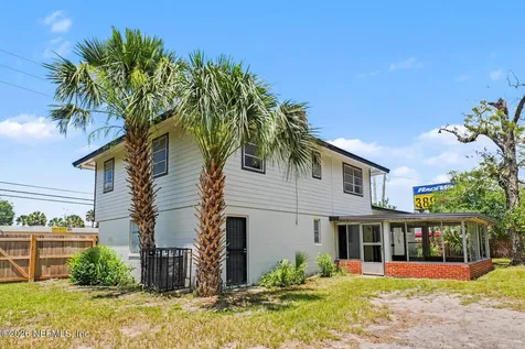 1074 Golfair Boulevard Jacksonville FL 32209