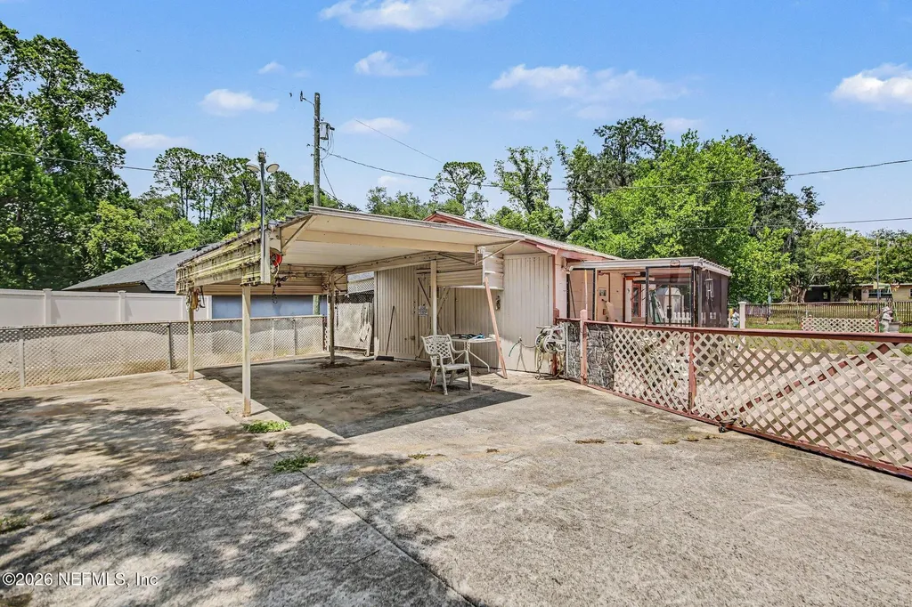 168 W Wilbur Avenue Lake Mary FL 32746