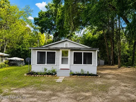 1741 State Road 20 Hawthorne FL 32640