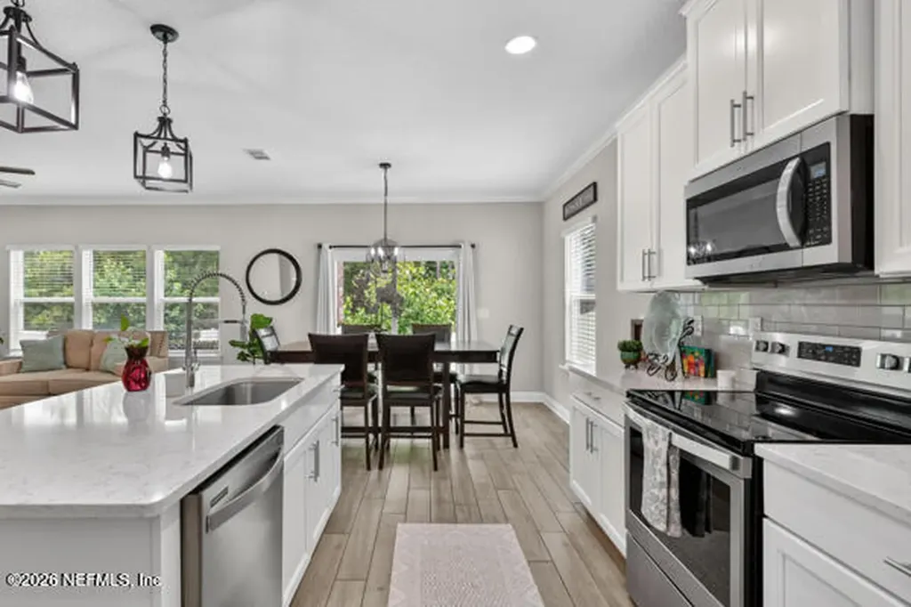 3060 Free Bird Loop Green Cove Springs FL 32043