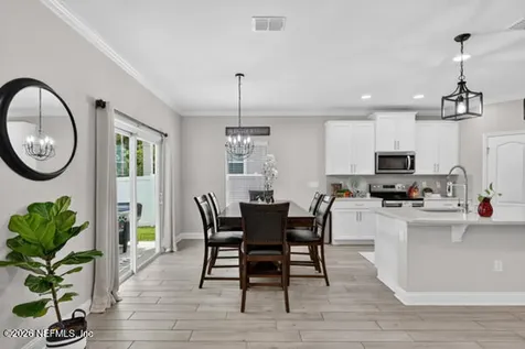 3060 Free Bird Loop Green Cove Springs FL 32043
