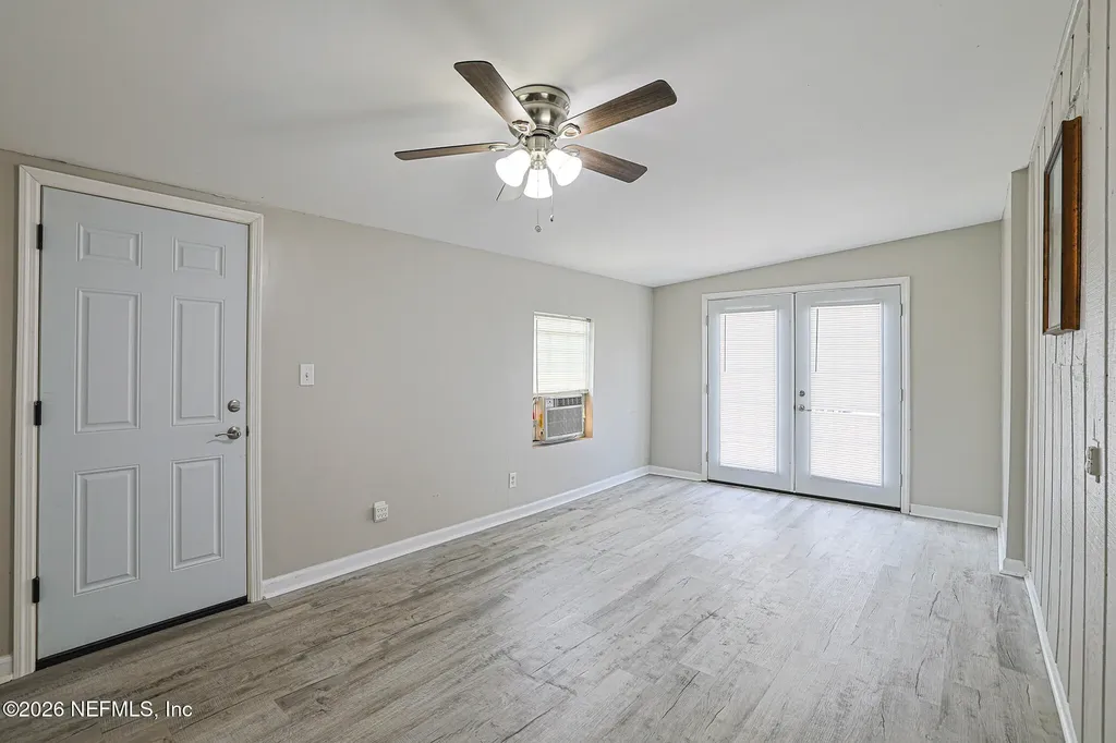 1014 Walnut Street Green Cove Springs FL 32043