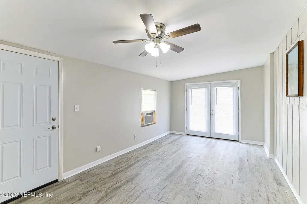 1014 Walnut Street Green Cove Springs FL 32043