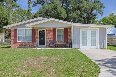 1014 Walnut Street Green Cove Springs FL 32043