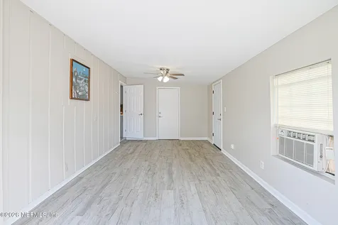 1014 Walnut Street Green Cove Springs FL 32043