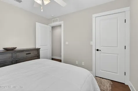 402 11th Avenue S Jacksonville Beach FL 32250