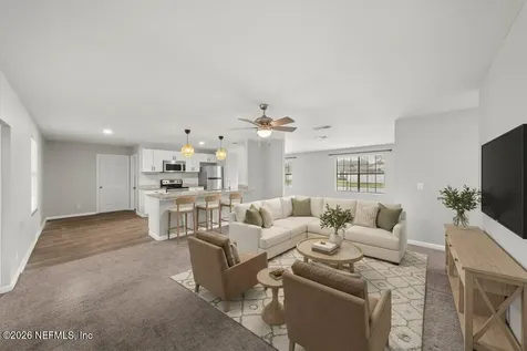 1235 Squirrel Lane N Jacksonville FL 32218