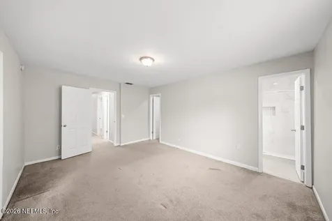 1235 Squirrel Lane N Jacksonville FL 32218