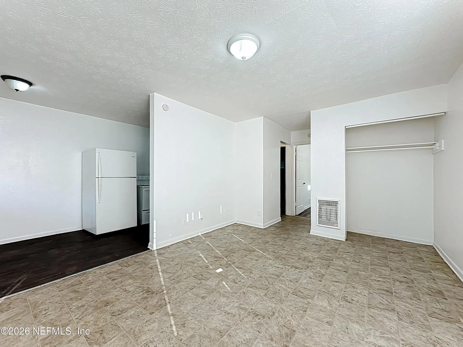 4509 Ken Knight Drive N Jacksonville FL 32209