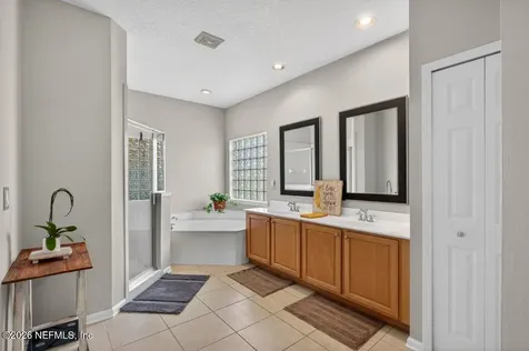 401 Twin Oaks Lane St. Johns FL 32259