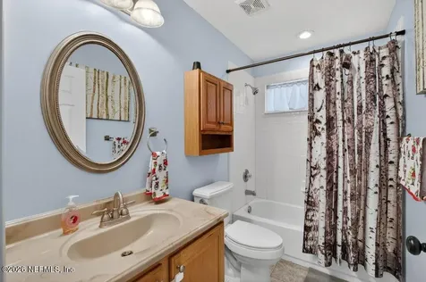 401 Twin Oaks Lane St. Johns FL 32259
