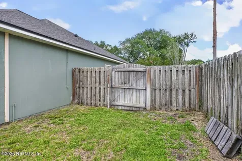 401 Twin Oaks Lane St. Johns FL 32259