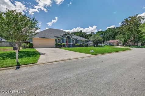 401 Twin Oaks Lane St. Johns FL 32259