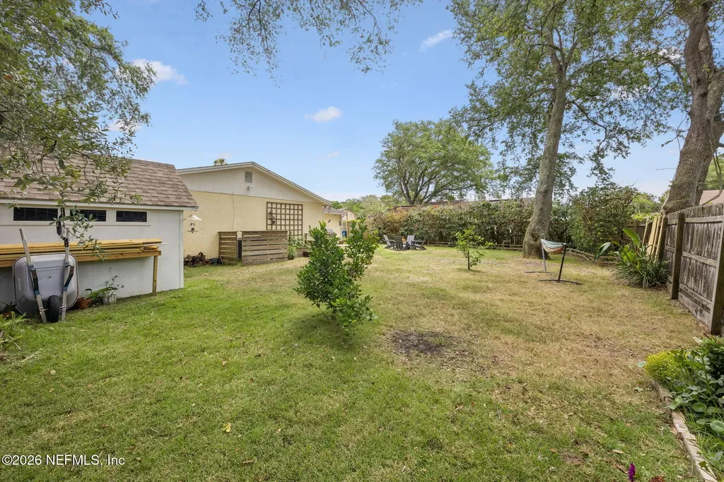 2638 Stern Drive N Jacksonville FL 32233