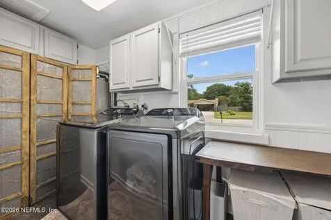 2638 Stern Drive N Jacksonville FL 32233