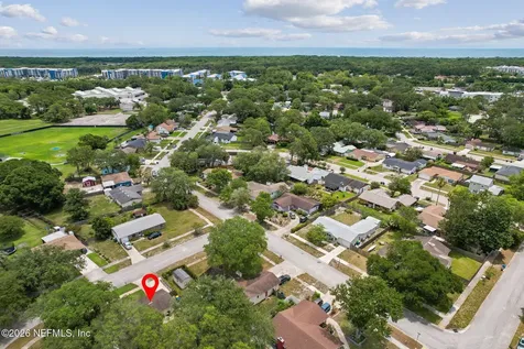2638 Stern Drive N Jacksonville FL 32233