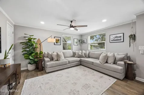 2638 Stern Drive N Jacksonville FL 32233