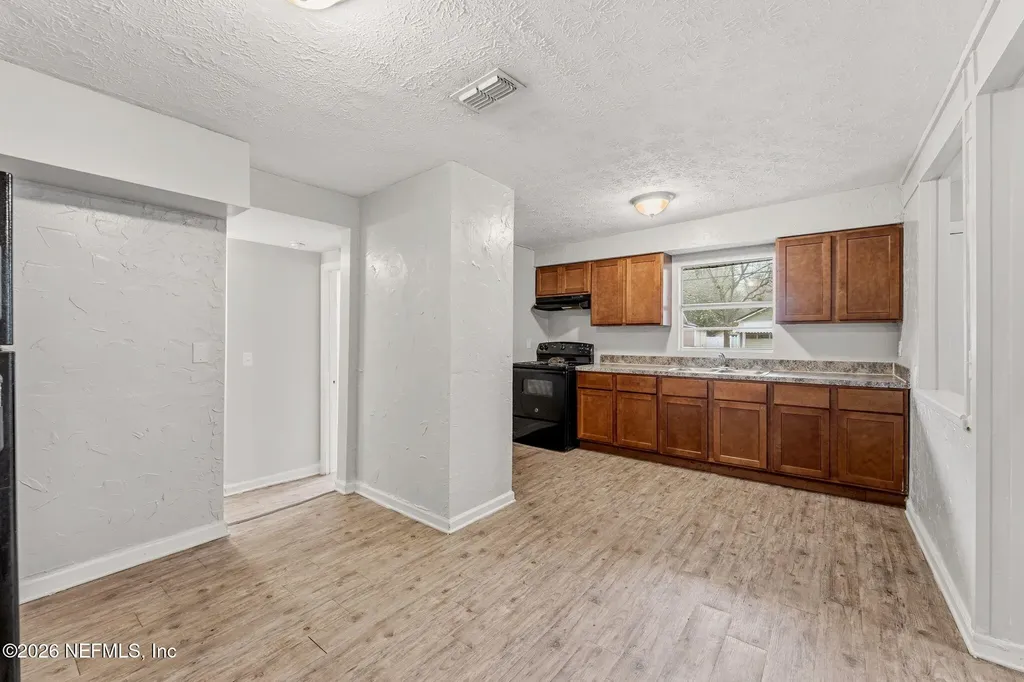 744 Mackinaw Street Jacksonville FL 32254