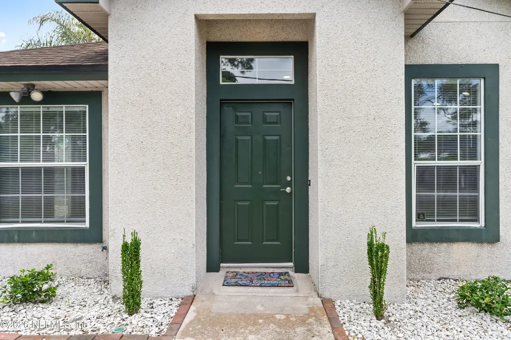 92 W 13th Street Atlantic Beach FL 32233