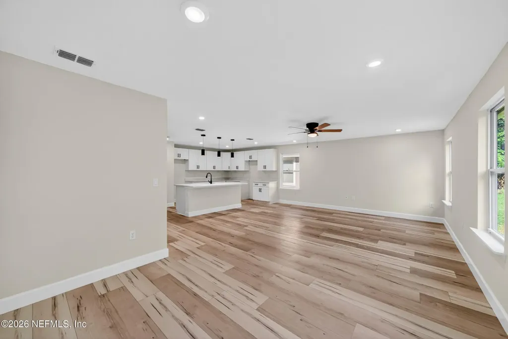 8329 Osteen Street Jacksonville FL 32210
