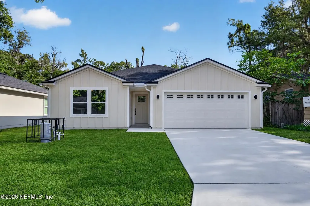 8329 Osteen Street Jacksonville FL 32210