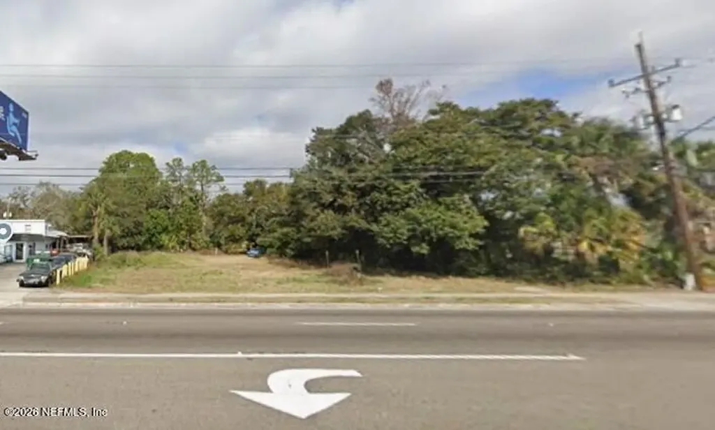 7305 Atlantic Boulevard Jacksonville FL 32211