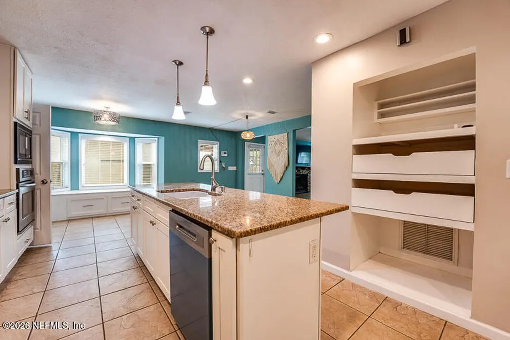 1725 Ashland Street Jacksonville FL 32207