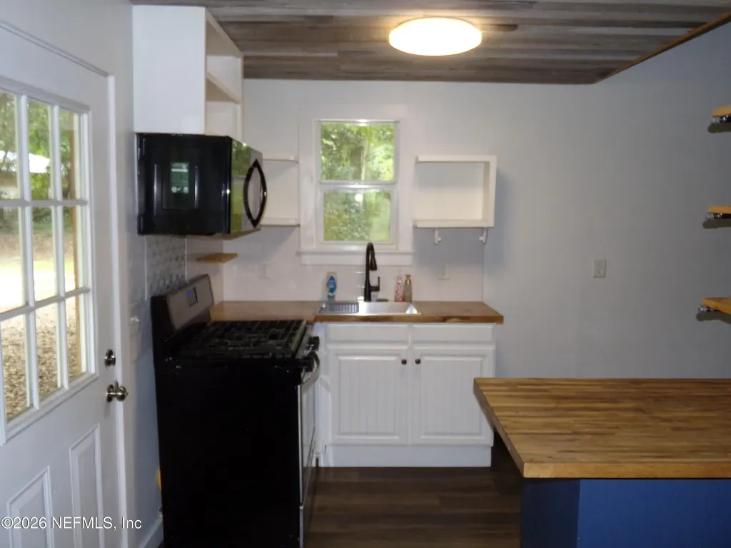 1122 Brewsters Cove Green Cove Springs FL 32043