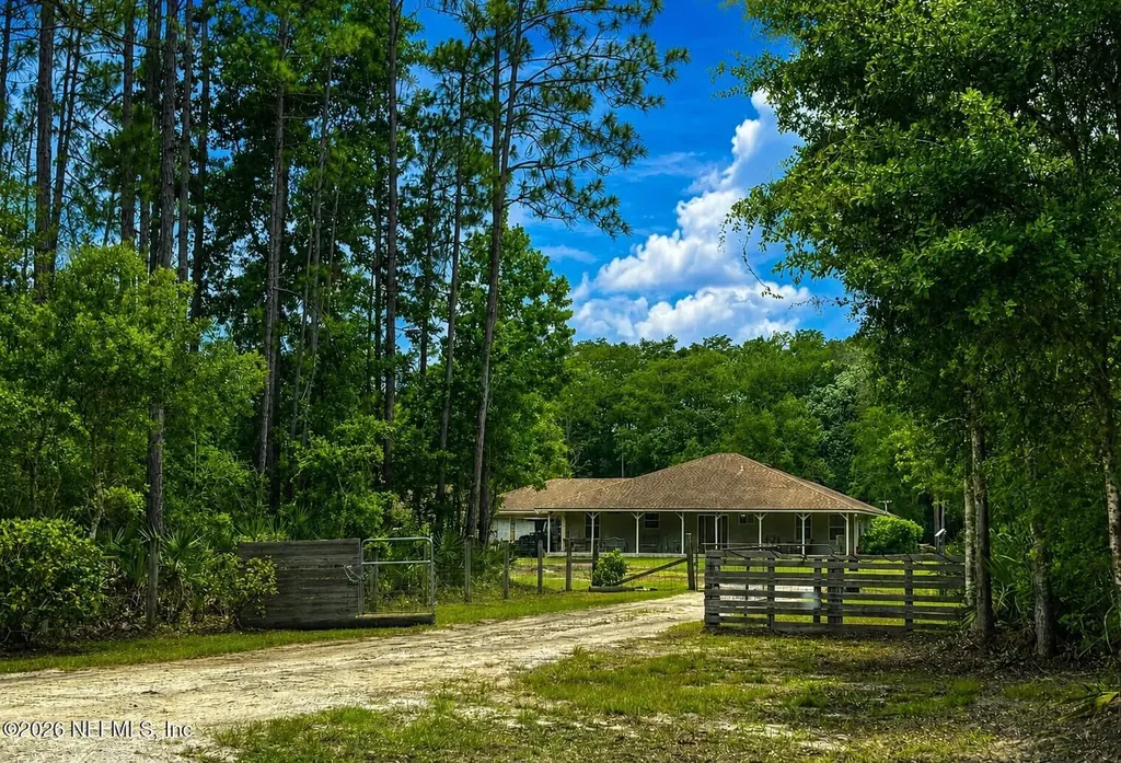 25 Currant Avenue Middleburg FL 32068