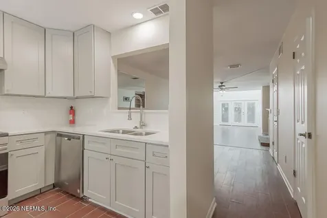 3216 Oak Street Jacksonville FL 32205