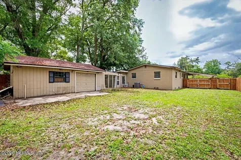 7835 Falcon Street Jacksonville FL 32244
