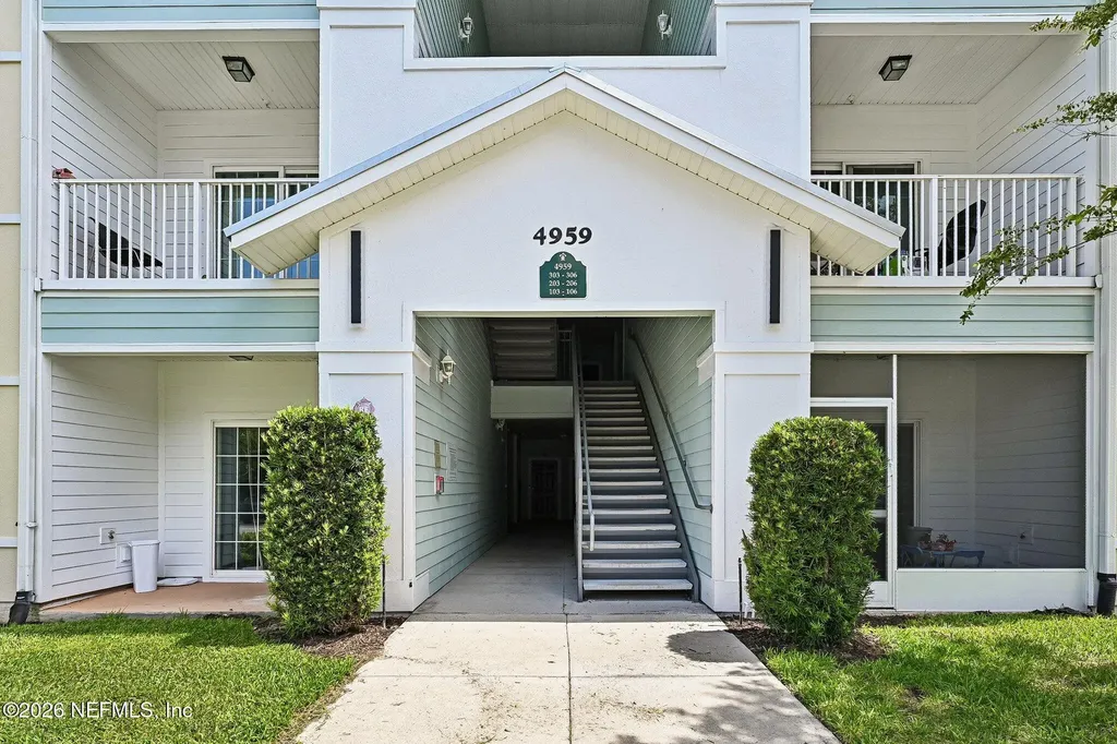 4959 Key Lime Drive Jacksonville FL 32256