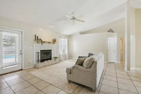 13474 Las Brisas Way N Jacksonville FL 32224