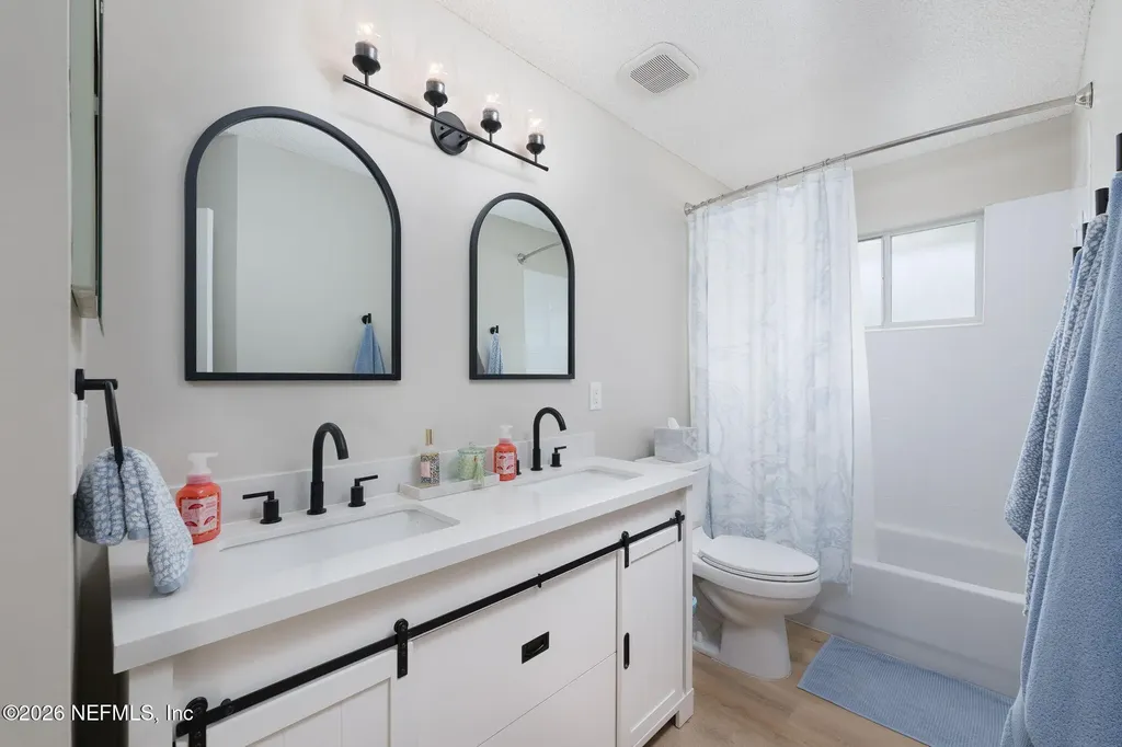 12070 Brandon Glenn Terrace Jacksonville FL 32258