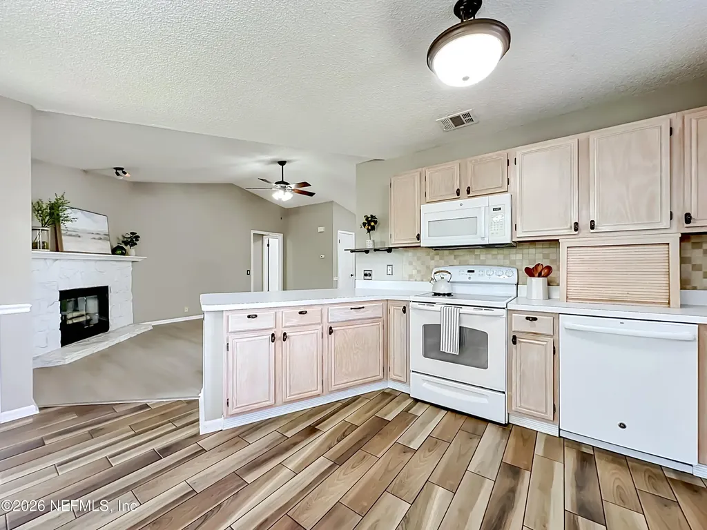 341 Hickory Hollow Drive N Jacksonville FL 32225